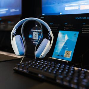 gaming headphones